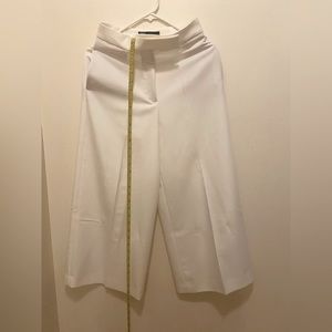 ZARA white cropped pants